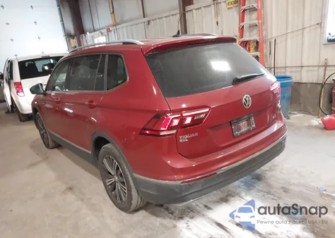 2018 Volkswagen Tiguan 2.0T Se/2.0T Sel z USA, uszkodzony, nr VIN 3VV2B7AX8JM013778